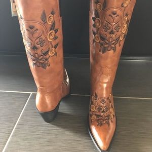 Roper Ladies Embroidered floral skulls tall boots